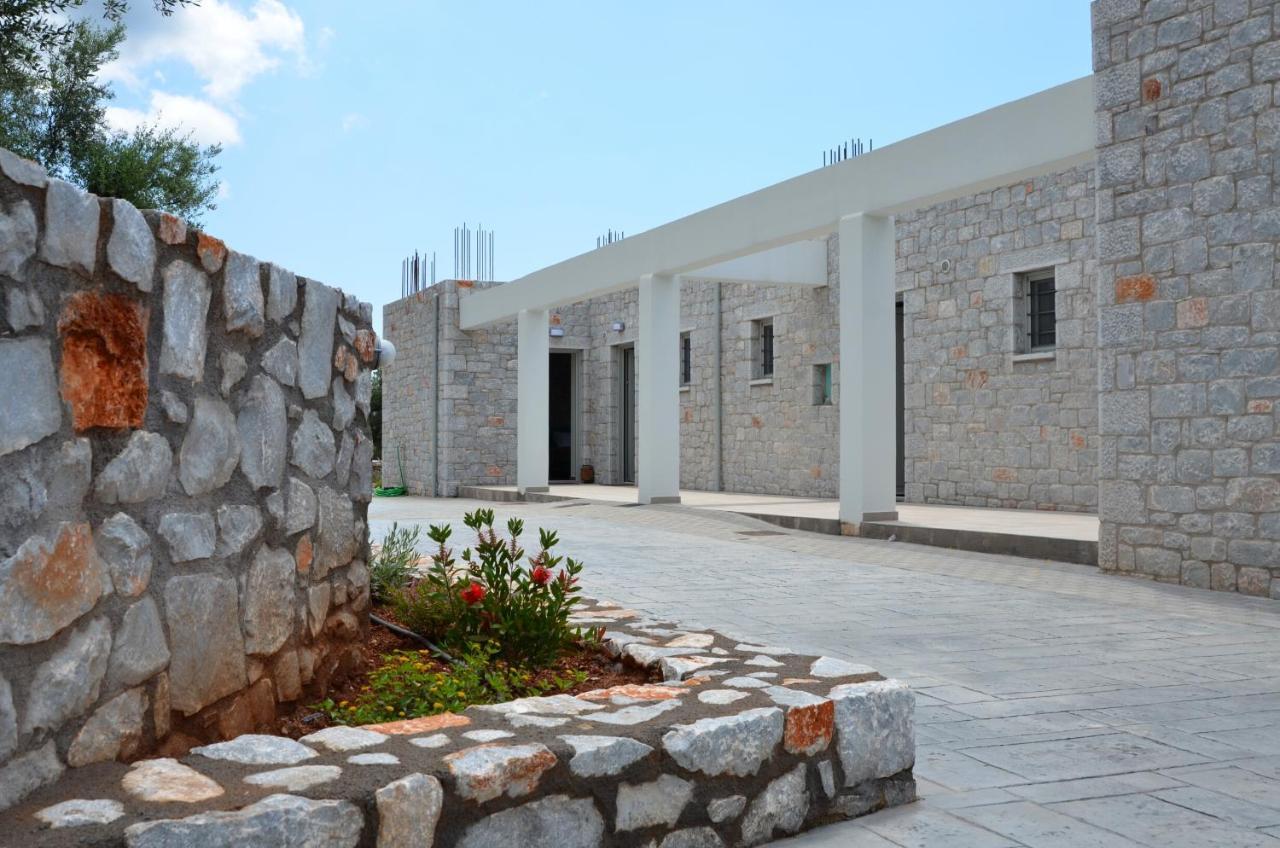 Verga'S Apartments Kalamata Exterior foto